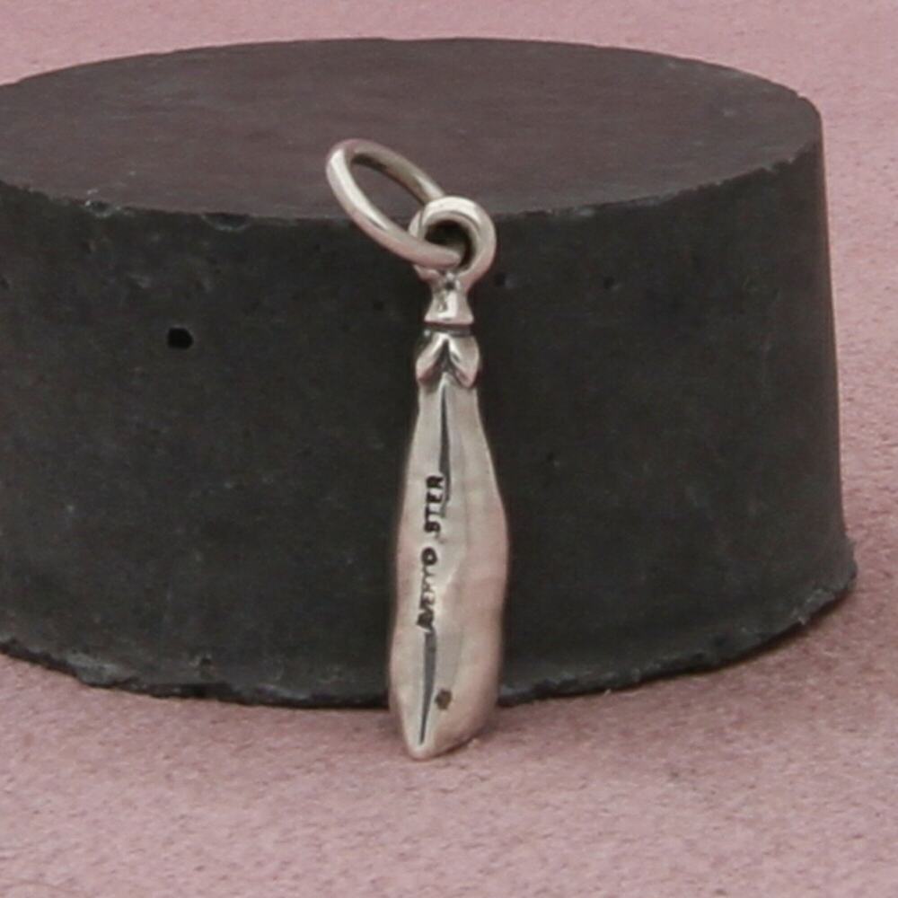 james avery sterling silver two peas in a pod charm pendant - Picture 3 of 3